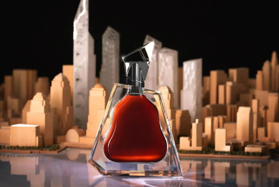 Project "Hennessy Bottle", image 01 | Lev Libeskind